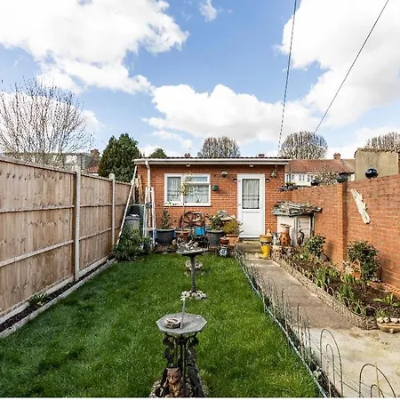 Lovely House-2